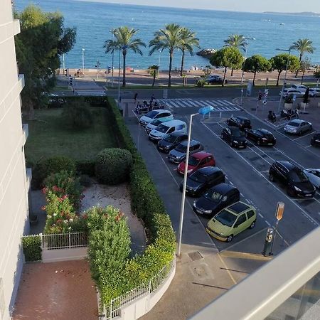 Appartement 6 Personnes Face A La Mer Cagnes-sur-Mer Ngoại thất bức ảnh