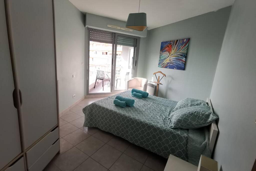 Appartement 6 Personnes Face A La Mer Cagnes-sur-Mer Ngoại thất bức ảnh