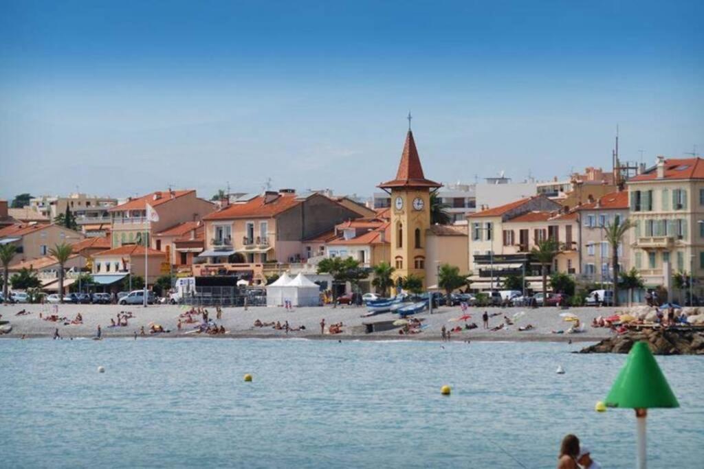 Appartement 6 Personnes Face A La Mer Cagnes-sur-Mer Ngoại thất bức ảnh